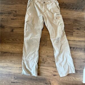 Columbia Tan Cargo Pants for Outdoor Adventures
